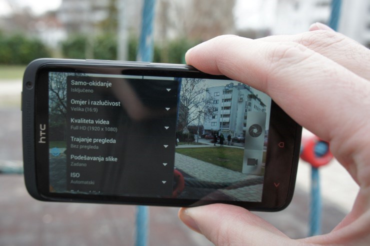 HTC One X+ (1).jpg